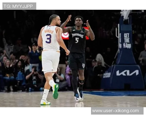 戈贝尔表现出色却因恶意肘击马威被驱逐引发争议