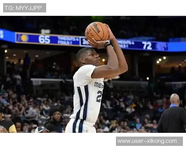 美媒批评克罗宁未引进三分射手选杨瀚森而非科沃德显慵懒无能