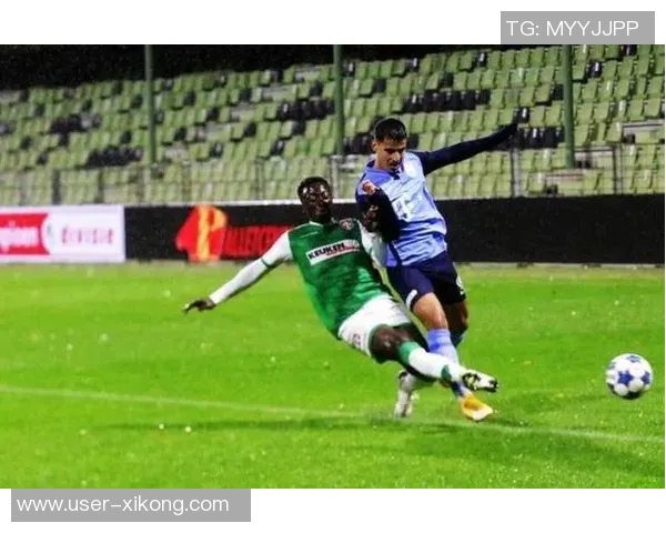 埃因霍温连胜势不可挡荷甲赛场如同单机游戏般精彩